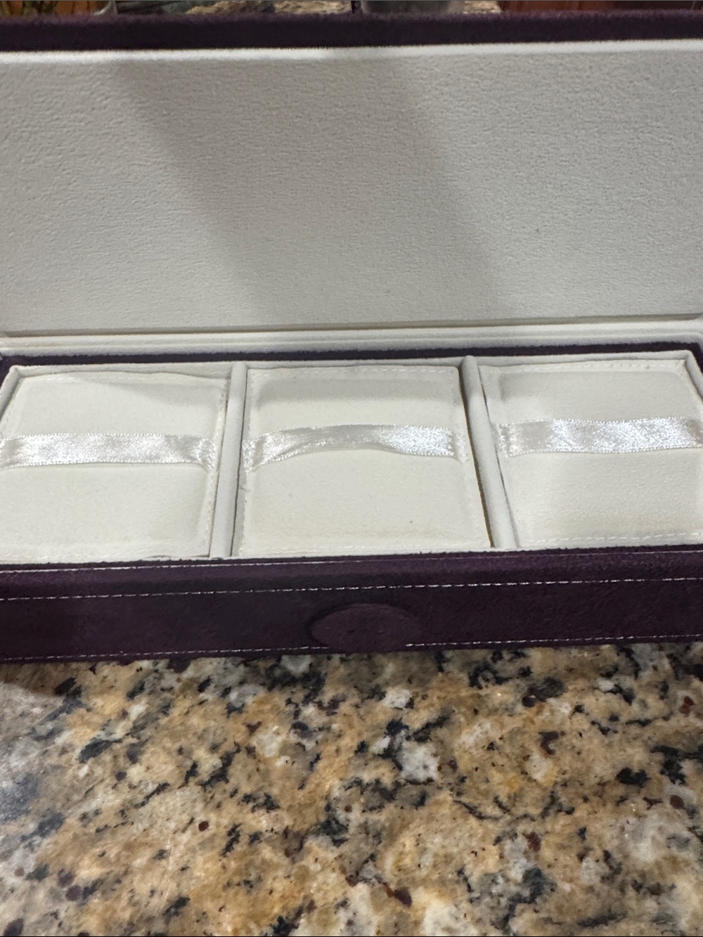 Pandora Plum Velvet Jewelry Case retired three tier NWOT - Picture 3 of 7
